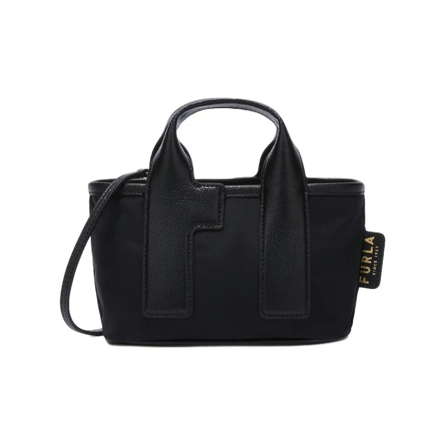 Furla Piuma Переработанный нейлон Сумка через плечо Сумка мини Женская Черная