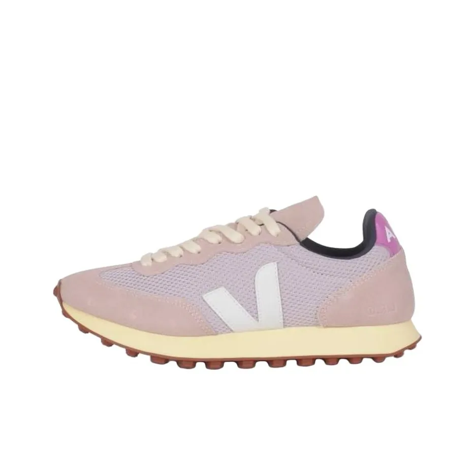 VEJA Logo-patch Lace-up Sneakers Women's