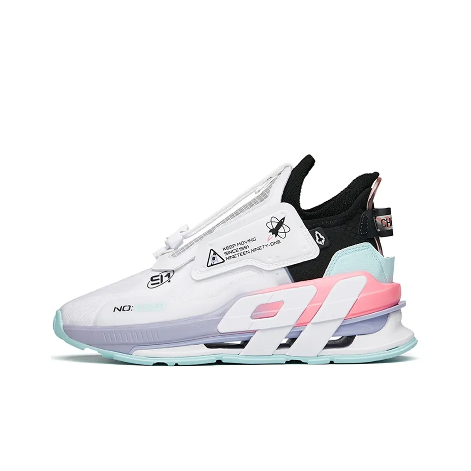 Anta AT91 Catapult Force Technology Anti-Slip Wear-Resistant Low-Top Running Shoes Women's White Black