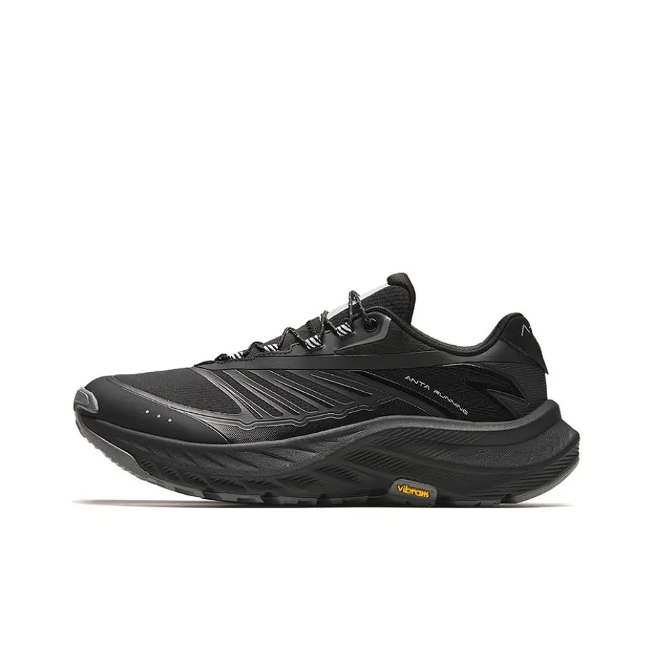 Anta Durable Breathable Low Top Casual Trail Running Shoes Men
s Black