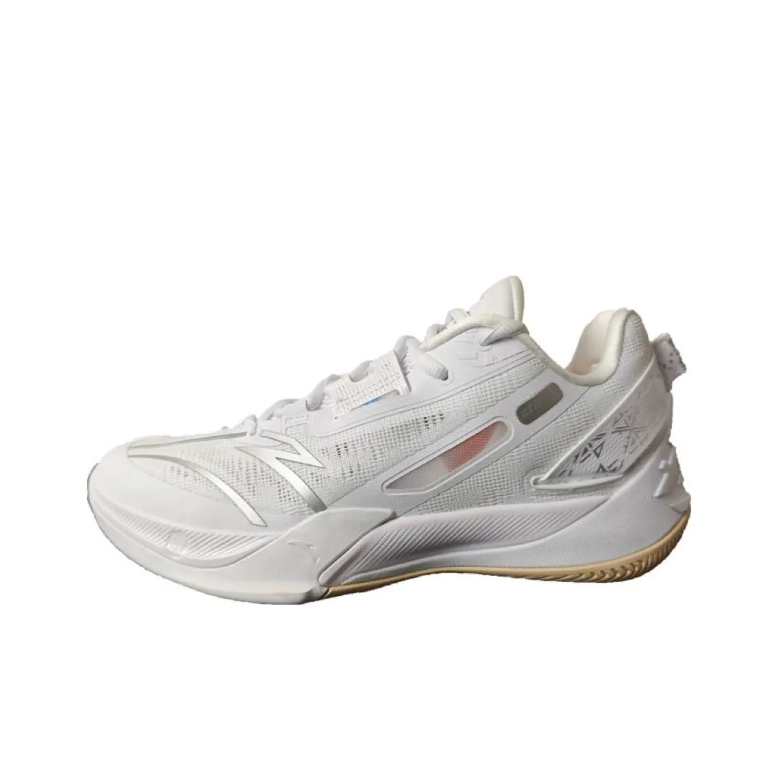 Anta Sweep 5 Shock Absorbers With Slip Resistant And Abrasion Resistant Properties Low Top Basketball Shoes Men's White
