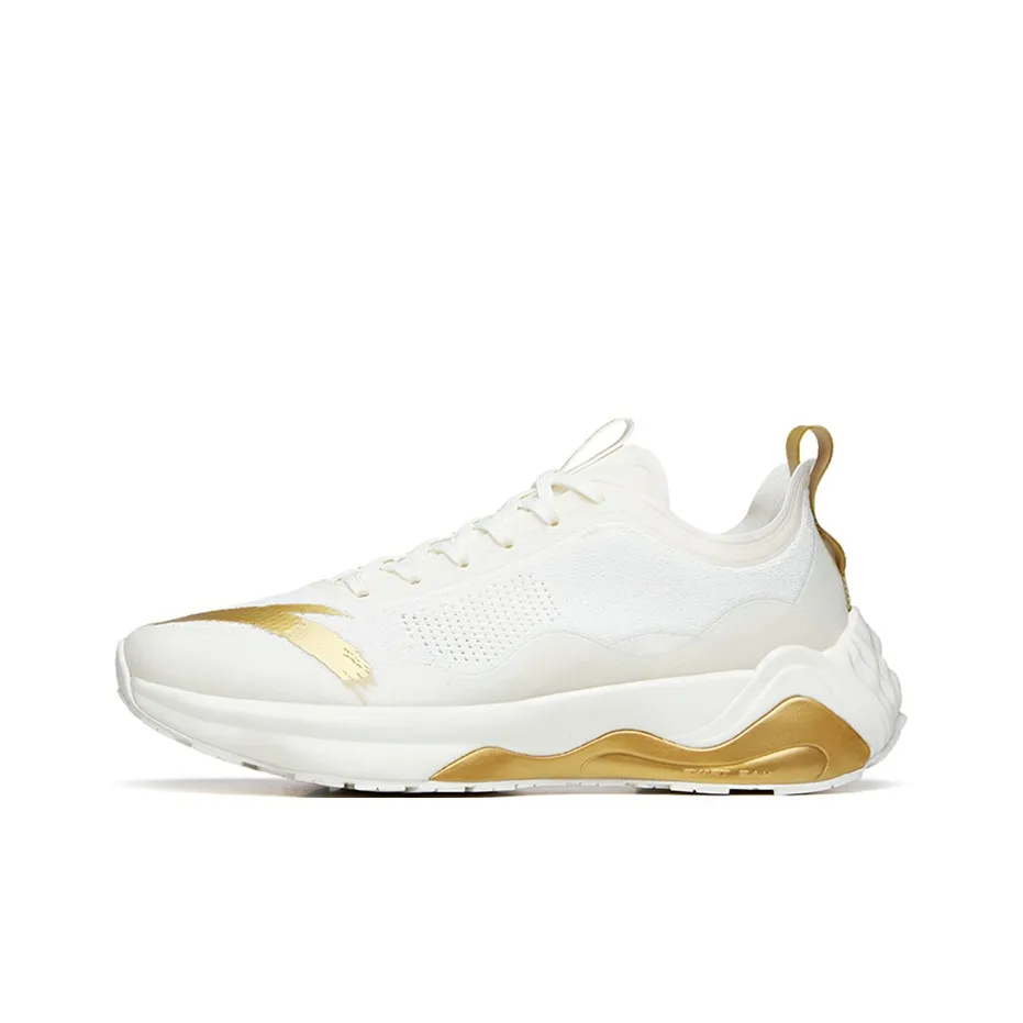 ANTA Амортизирующий Нескользящий Износостойкий Дышащий и Легкий Низкий Топ Беговые кроссовки Женские Белые Золотые