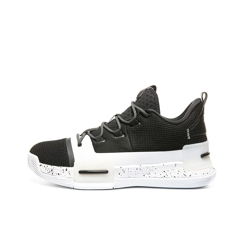 PEAK Flash Taichi Cushioning Anti Slip And Wear Resistant Low Top Basketball Shoes Men's Black White