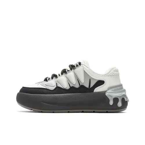 FILA CARROT 2 Кроссовки для скейтбординга Низкие Черные/Белые Женские