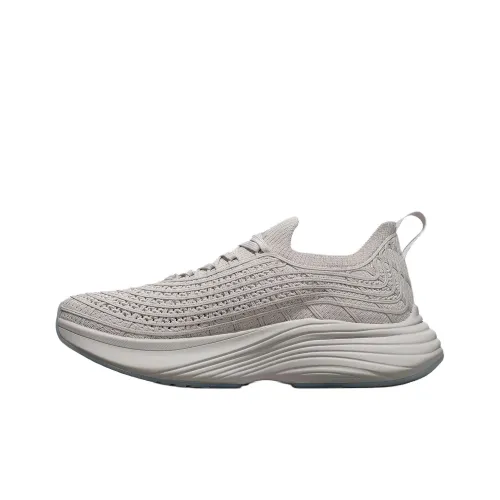 APL ATHLETIC PROPULSION LABS Беговые кроссовки Низкие Серые Женские