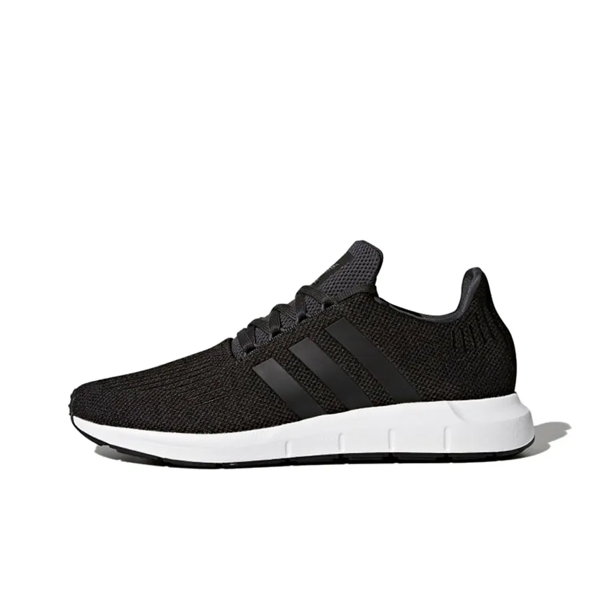 Adidas Swift Run 'Carbon'