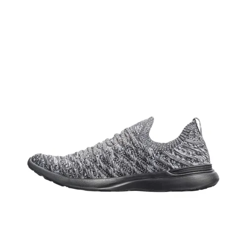 APL ATHLETIC PROPULSION LABS Беговые кроссовки Низкие Черные Мужские
