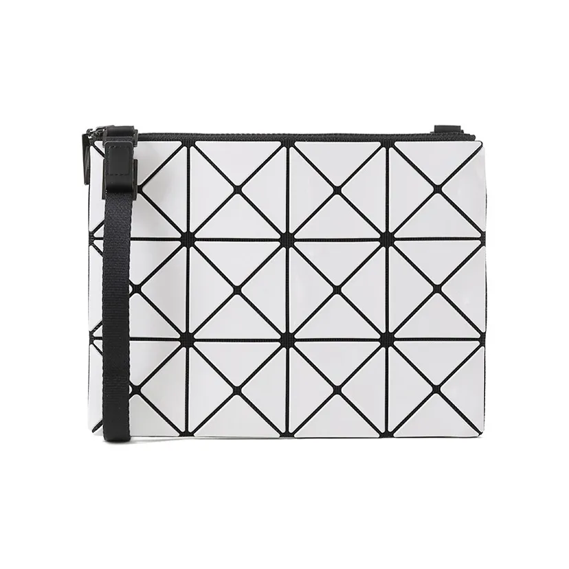 ISSEY MIYAKE Lucent Gloss Mi PVC Shoulder Bag Women's White & Light Gray