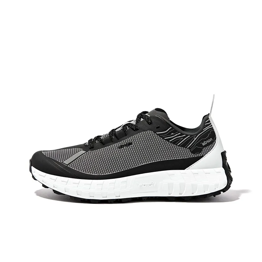 NORDA 001 Дышащие Низкие Беговые Кроссовки Женские Черные Белые