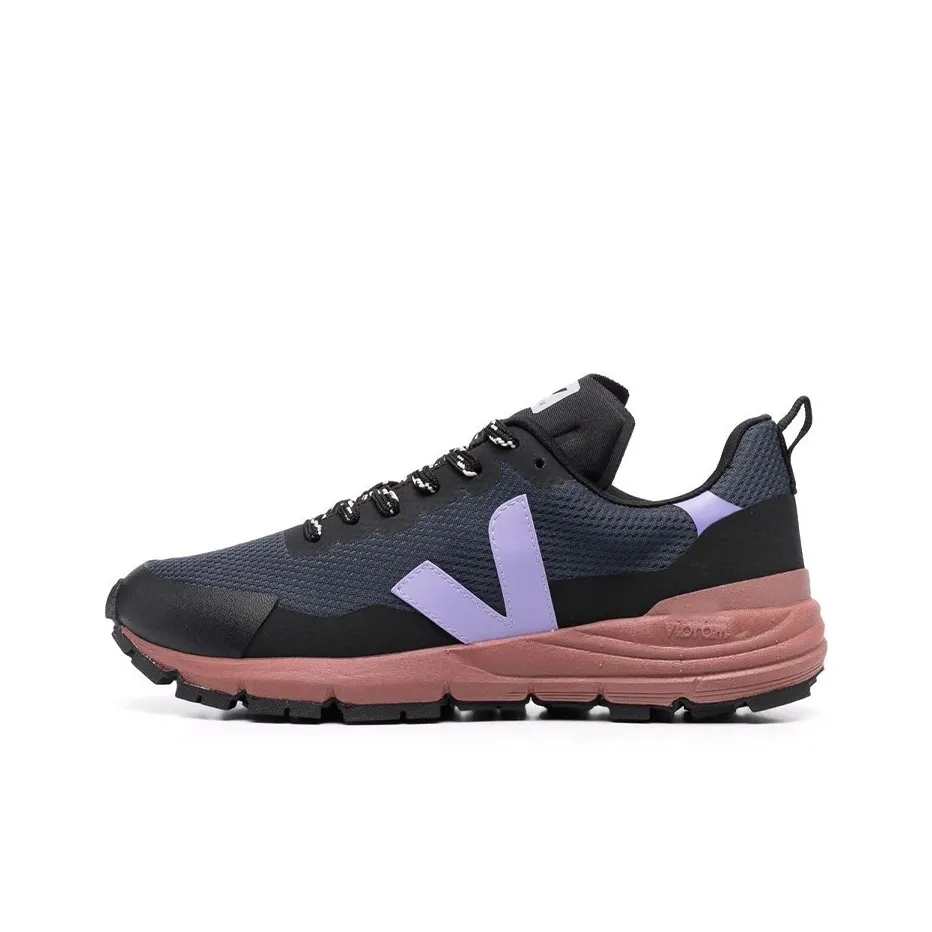 VEJA Dekkan Lace-up Sneakers