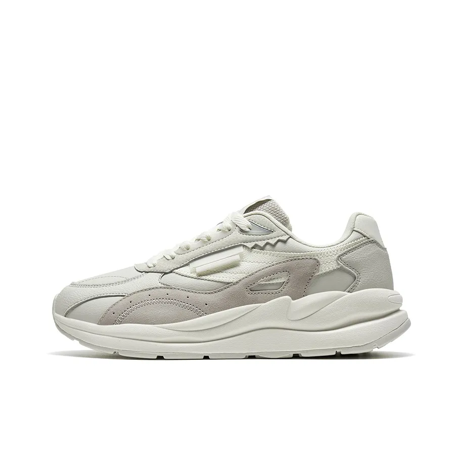 XTEP Vintage Series 80 Anti Slip Wear Resistant Low Top Sports Casual Shoes Men's White Gray