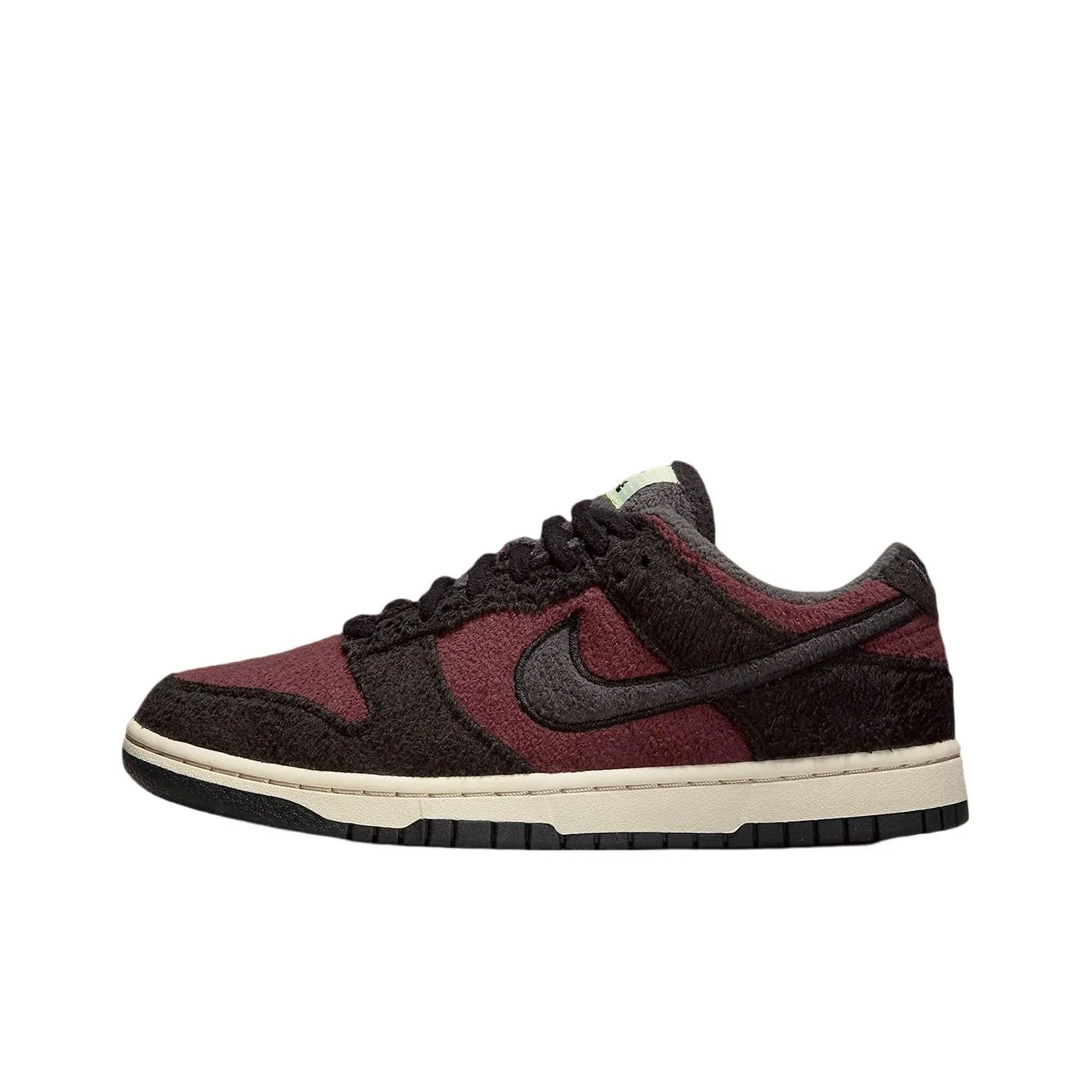Nike Dunk Low Se 'Fleece Burgundy Crush' Women's