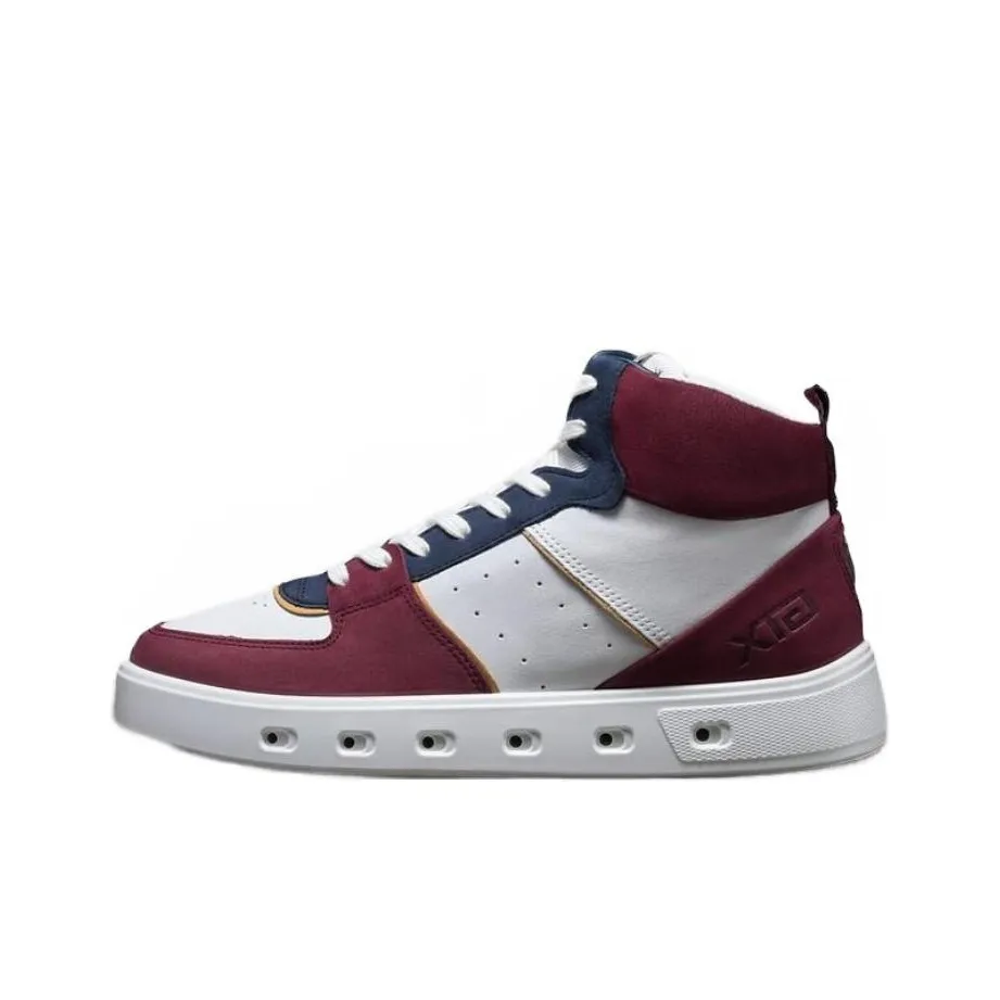 Ecco Street 720 Series Casual Skateboard Shoes Dark Burgundy