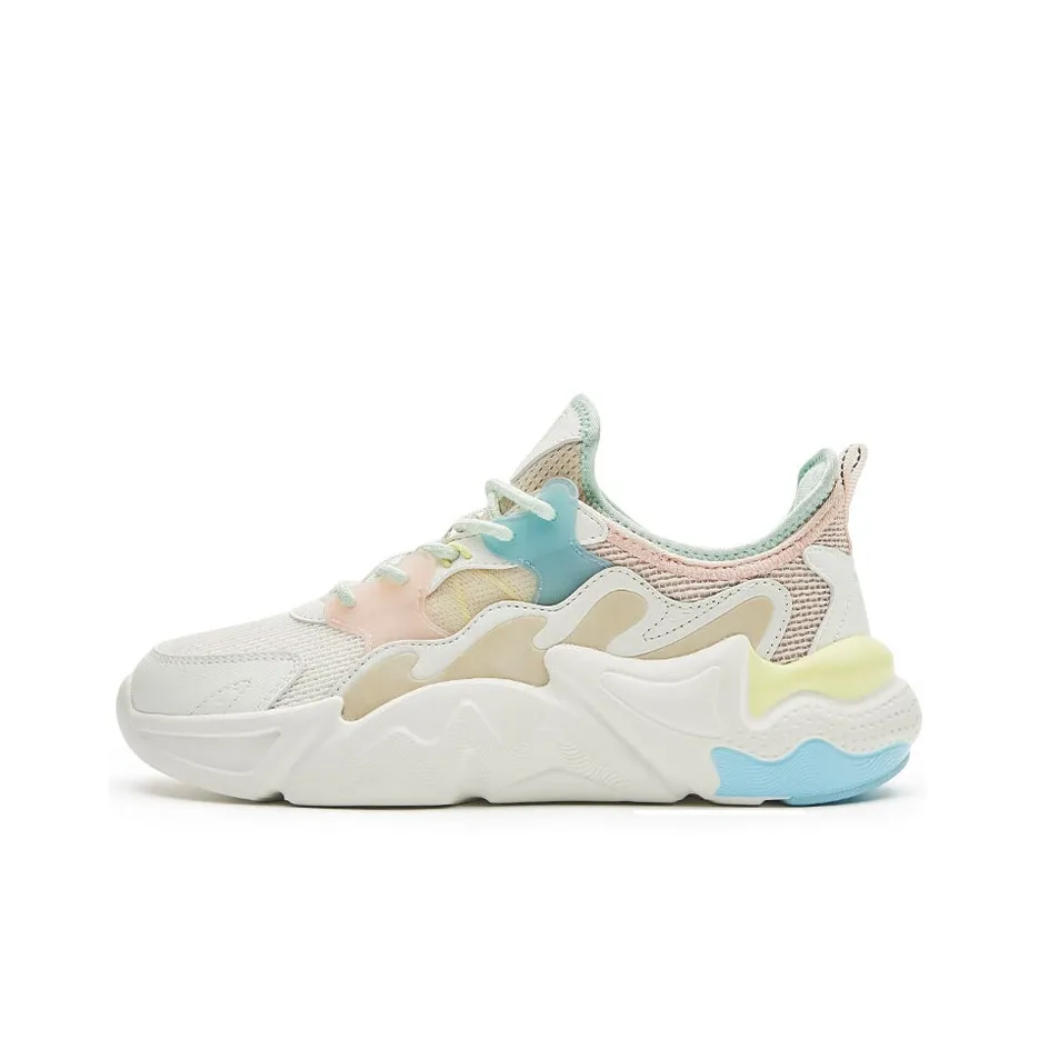 Erke Rain Casual Shoes Women's Low Top Ivory White/Lake Blue