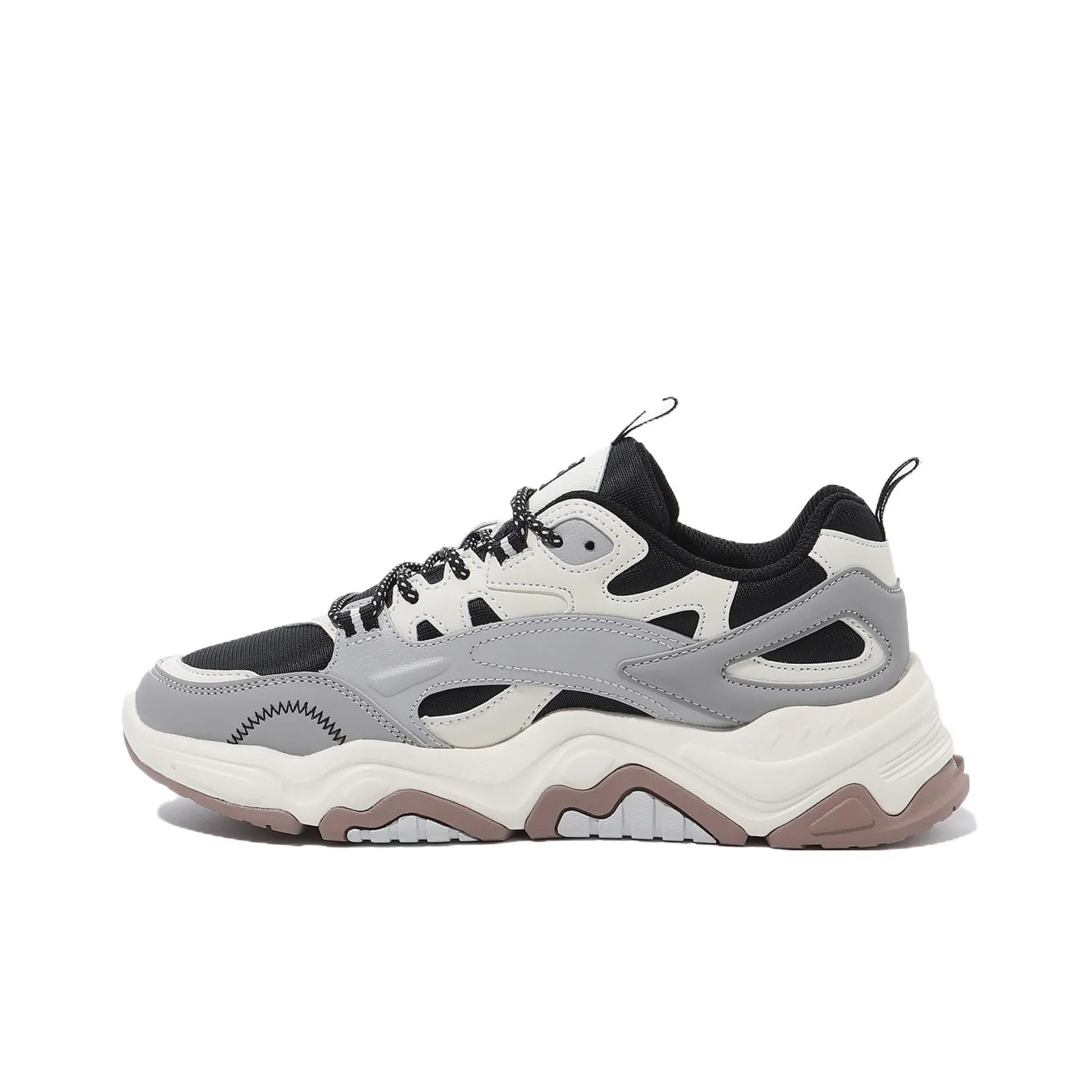 The majority of purchasers decided to buy the Fila Disruptor 2 Premium because of its style