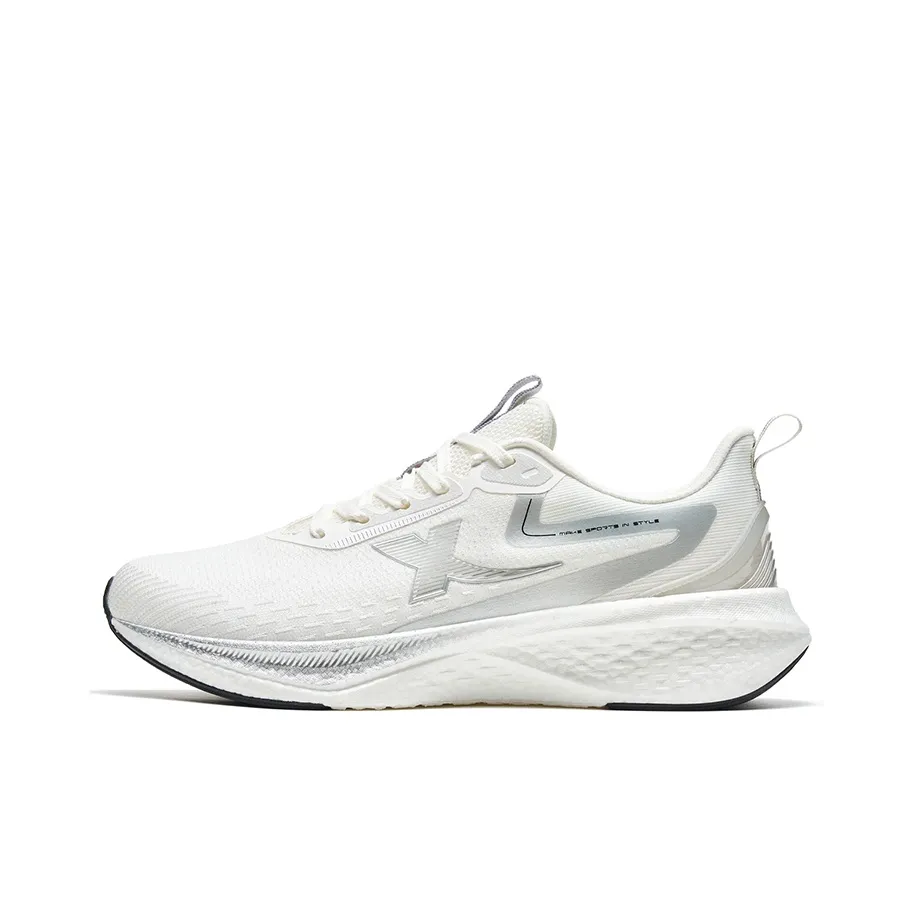 XTEP Kunpeng Anti Slip Wear Resistant Low Top Running Shoes Men's White Silver