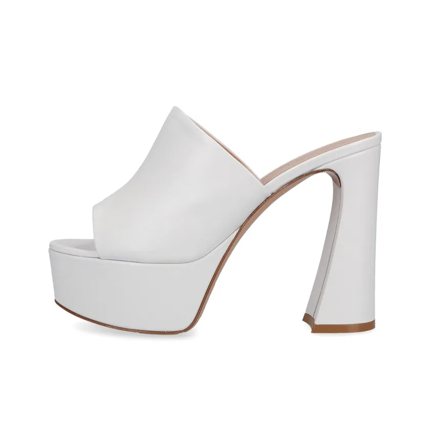 GIANVITO ROSSI Leather Platform Mules