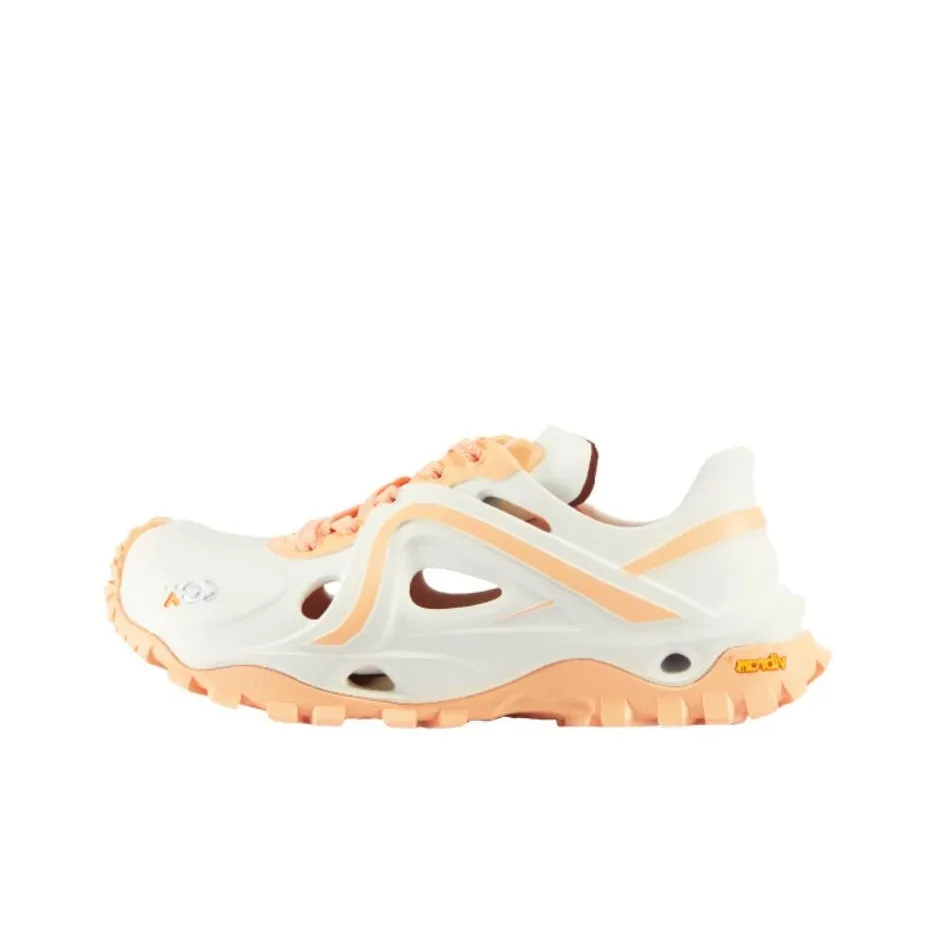 CGX C600 Slip Resistant Breathable Quick Dry Abrasion Resistant River Trekking Shoes Women's