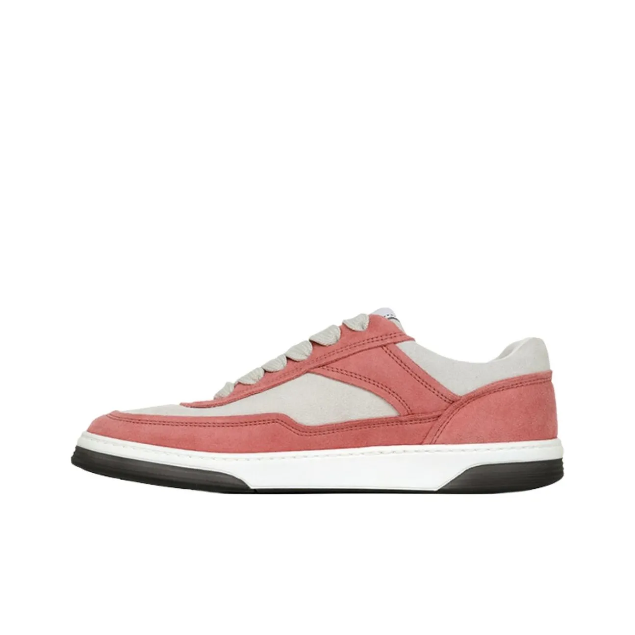 CHANEL Low Top Stylish Skateboarding Shoes Women's Pink White