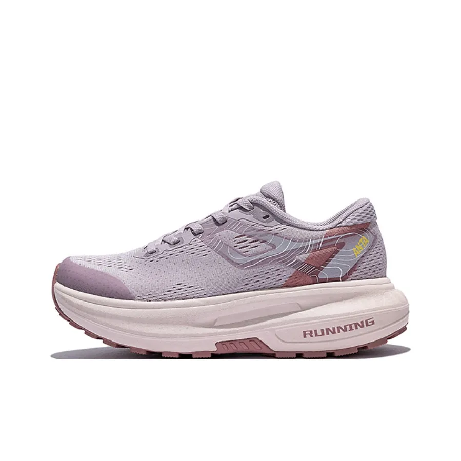 CHAOJIANTA Cushioning Slip Resistant Low Top Outdoor Shoes Women's Purple