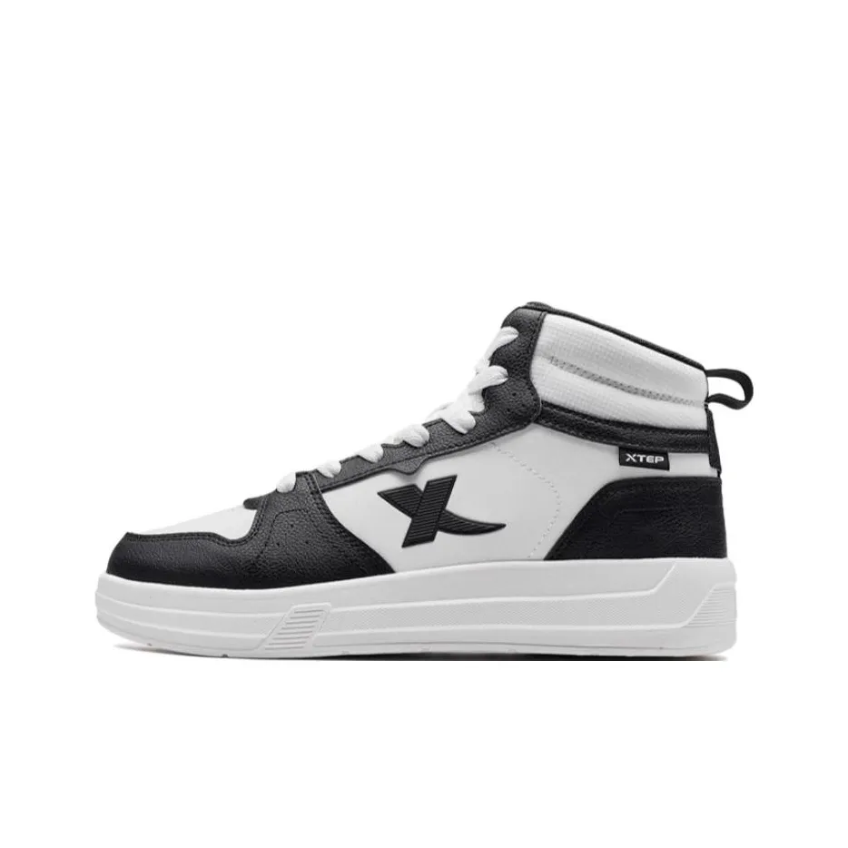 XTEP Coverage Wear Resistant Lightweight High Top Skateboard Shoes Men's Black White