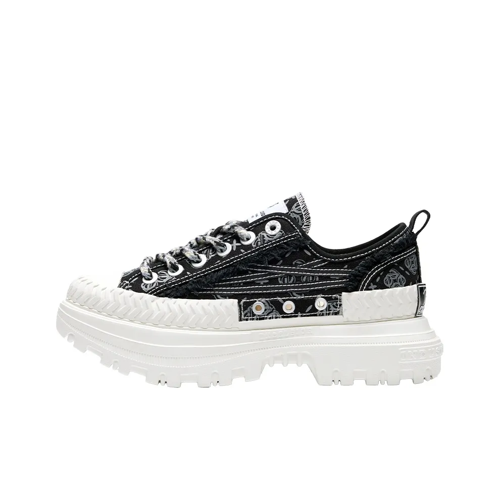 EXCELSIOR Female Warrior Collection Low-Top Chunky Sneakers Unisex Black