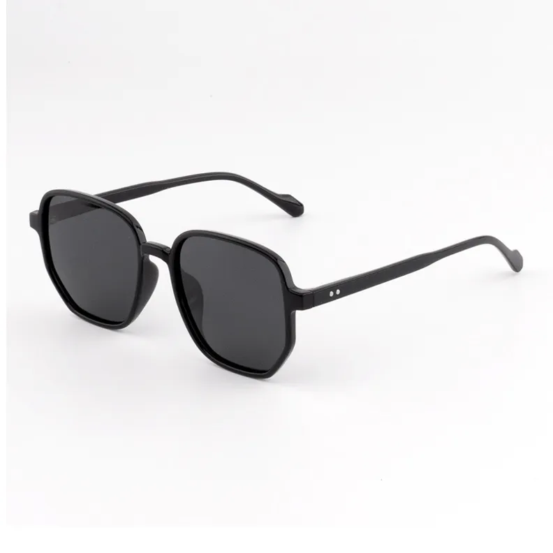 Gameking Square Sunglasses Unisex