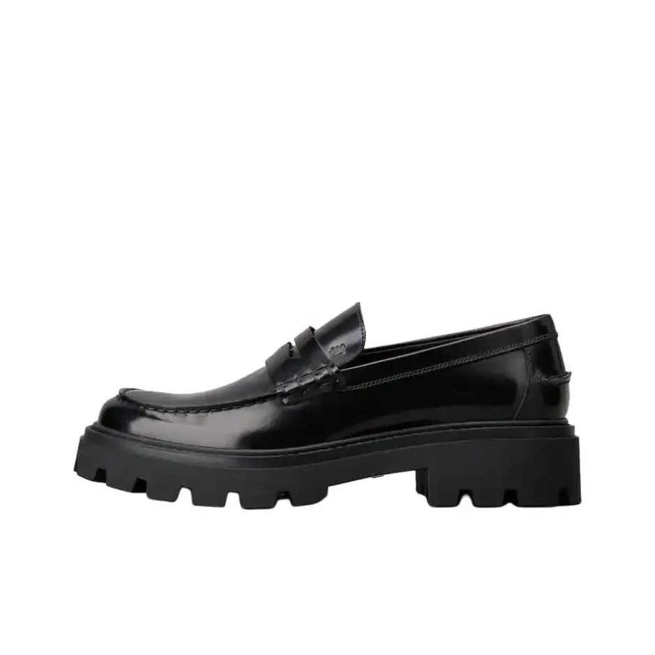 TOD'S Moccasin Slip On Loafers