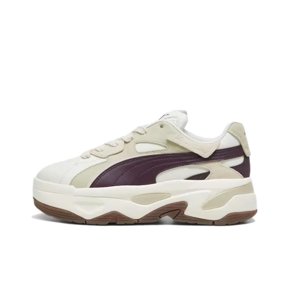 PUMA BLSTR Low Top Casual Shoes Women's Ecru
