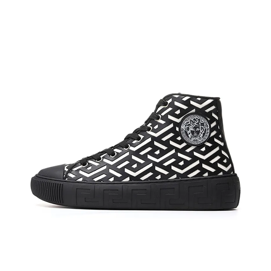 VERSACE Stylish Skateboarding Shoes Men's Black