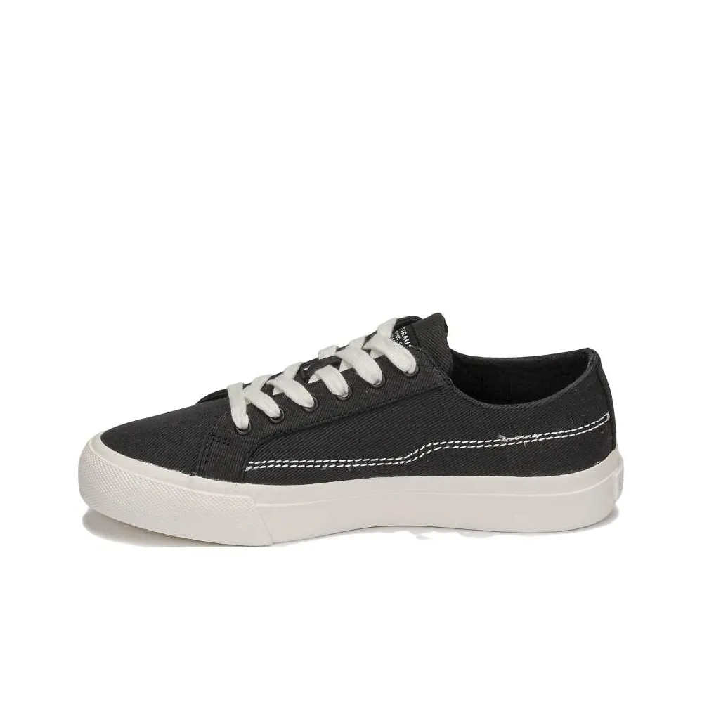 Levi's Cushioning, Wear Resistant Low Top Skateboard Shoes Women's Black