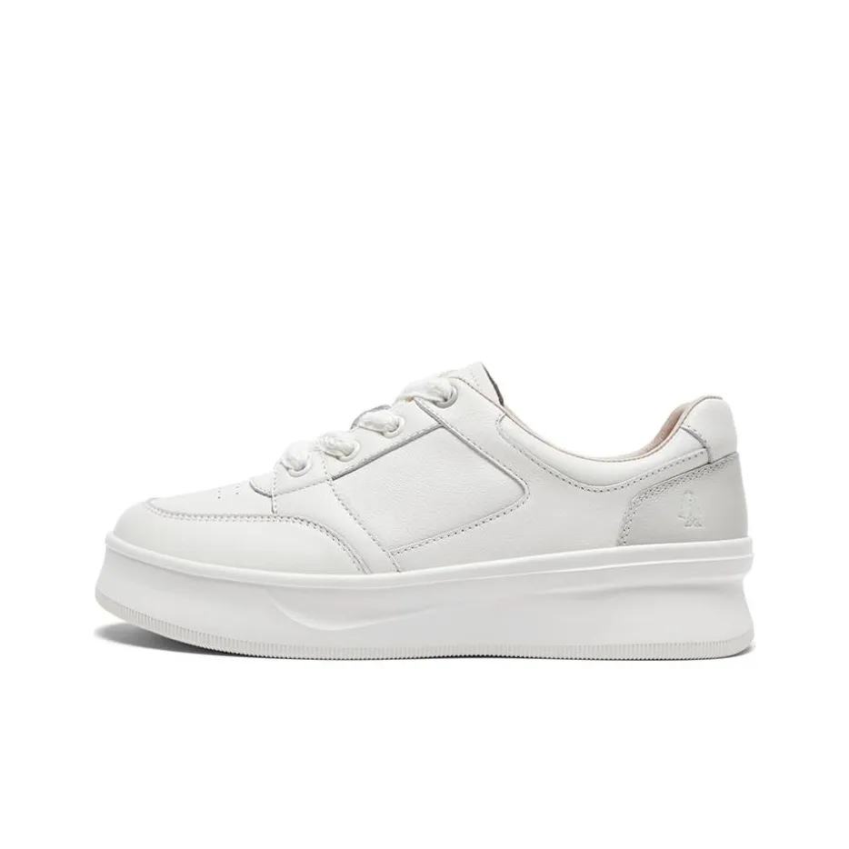 Hush Puppies Low Top Skateboard Shoes Women's
