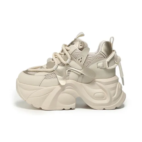 DAPHNE Толстоподошвенные кроссовки Low Top Женские