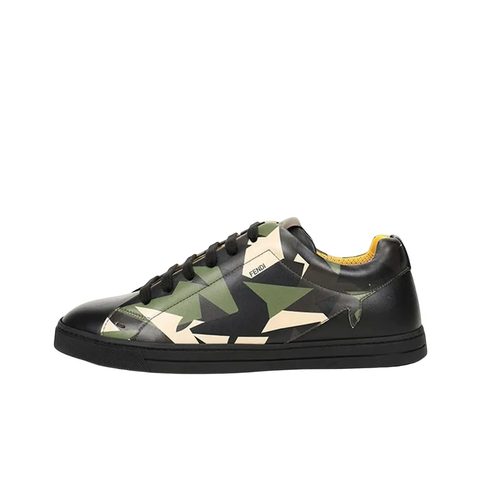 FENDI Low Top Stylish Skateboarding Shoes Men's Black Green