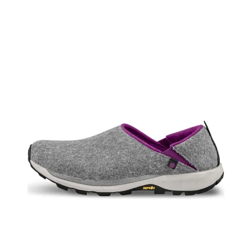 Topo Athletic Беговые кроссовки Низкие Серые Женские