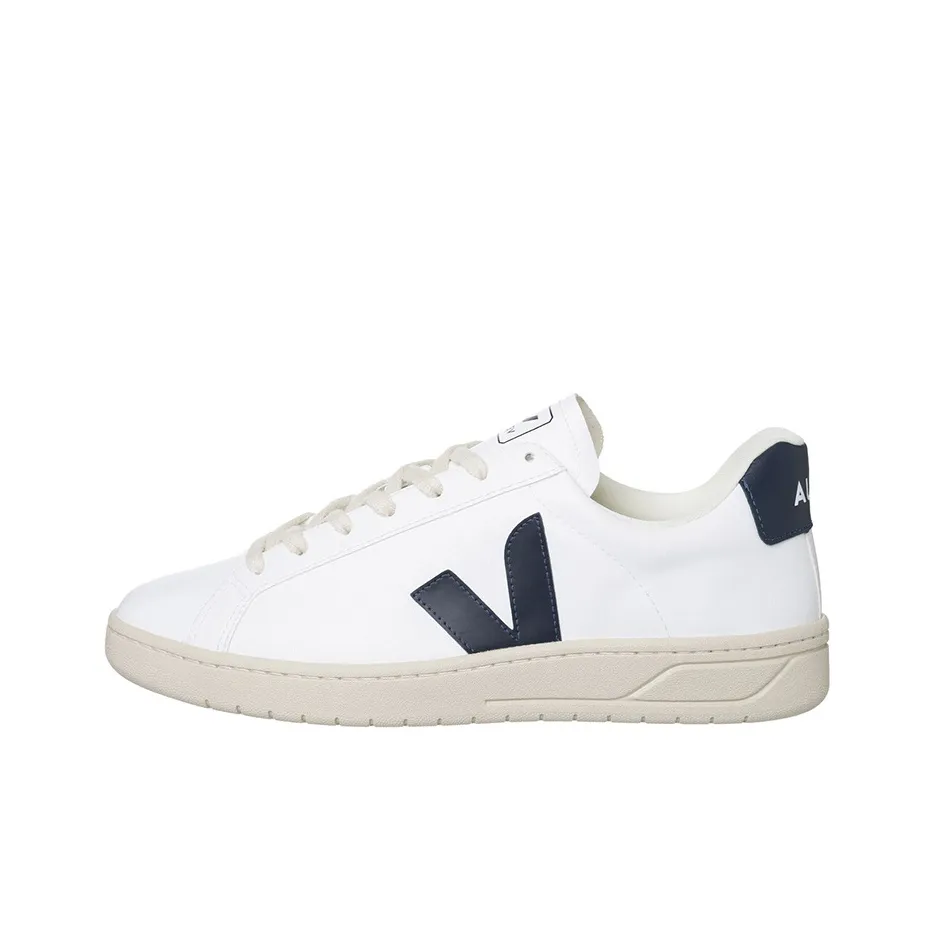 VEJA Urca 'White Nautico'