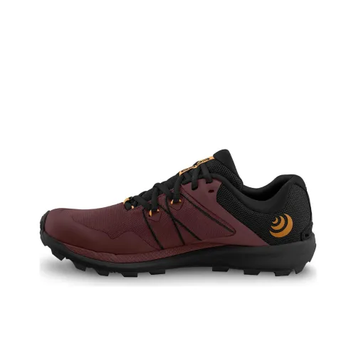 Topo Athletic Беговые кроссовки Низкие Красный черный Желтый Мужские
