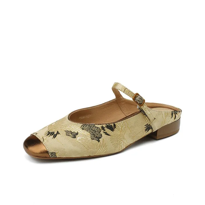 Yeezyy Reezy Домашние тапочки Женские