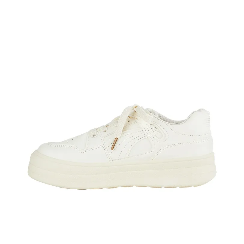 KARLIE KELLER Low Top Skateboard Shoes Women's White