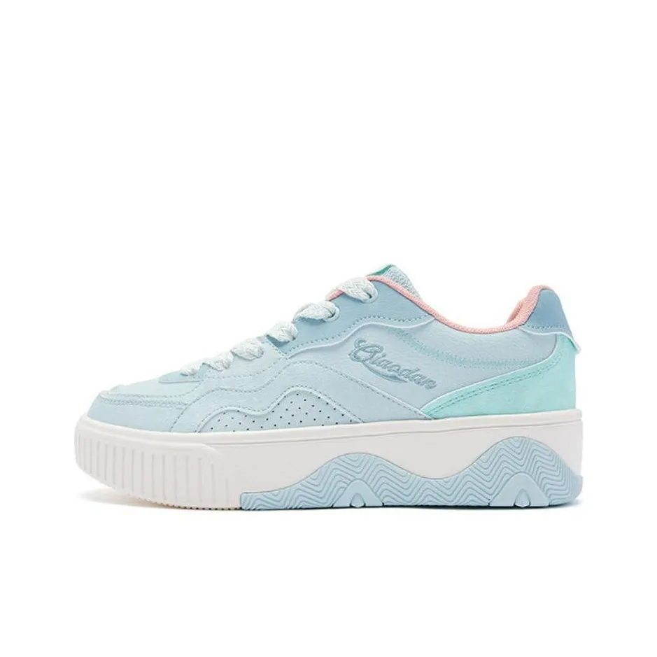 QIAODAN Anti-Slip Wear-Resistant Low-Top Skateboard Shoes Women's Blue
