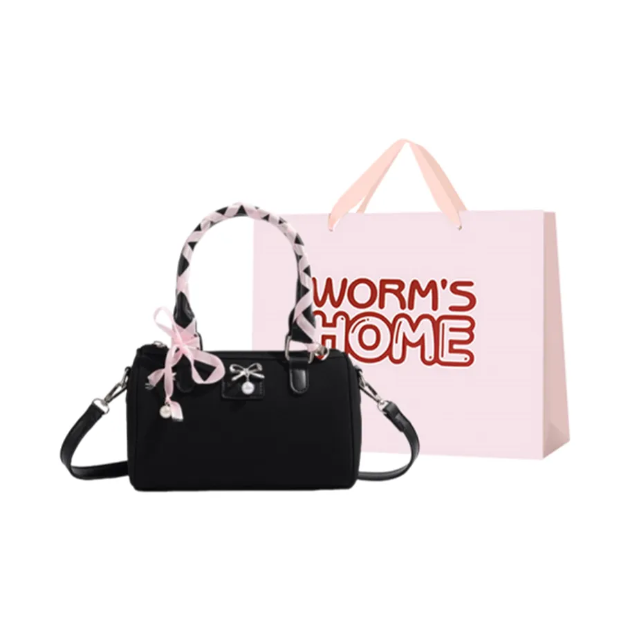 Worm's Home Canvas Bag Standard Women's Black