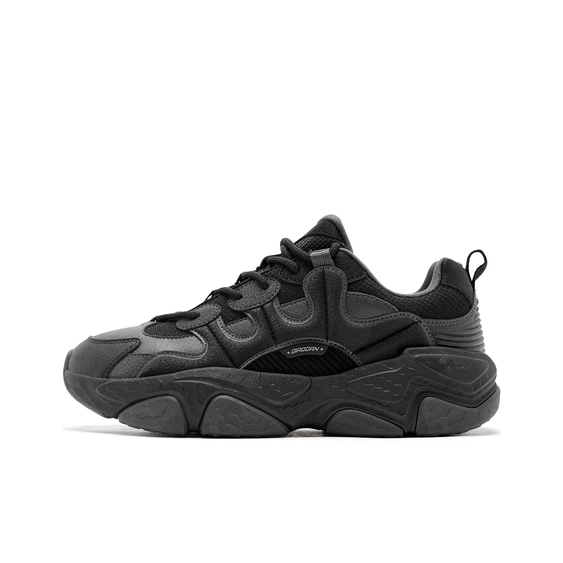 QIAODAN Wilder Coverage Height Increasing Abrasion Resistant Slip Resistant Low Top Casual Shoes Men's Black