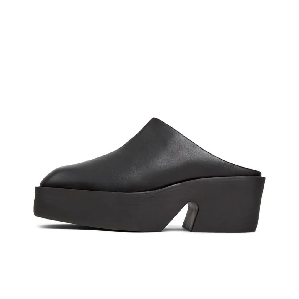 CAMPER Closed Toe Slippers Women's Black