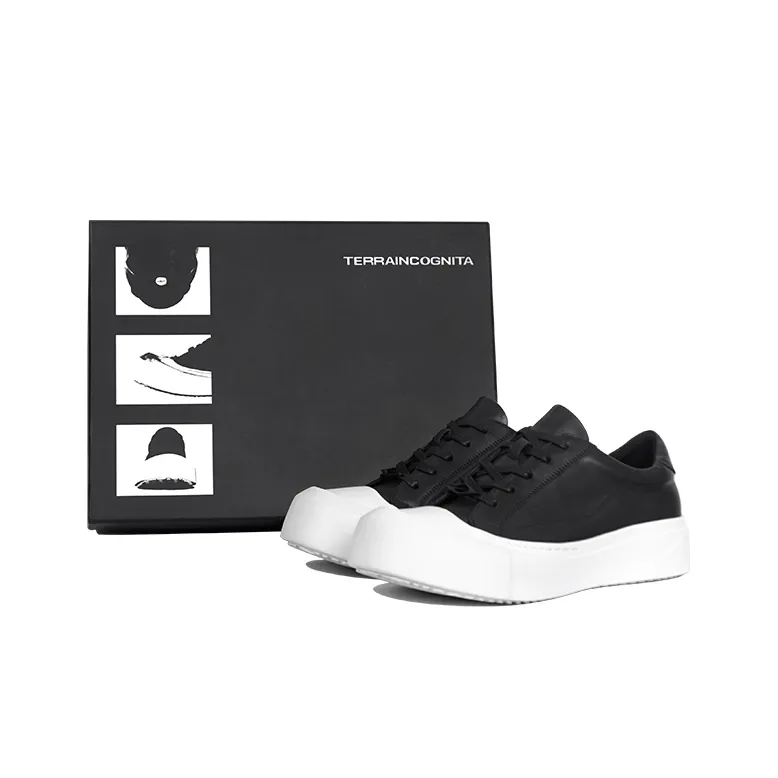TERRA INCOGNITA Low Top Skateboard Shoes Unisex Crescent Moon Box