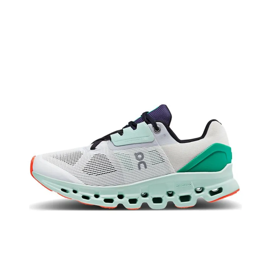 On Running Cloudstratus Undyed White Creek Women's