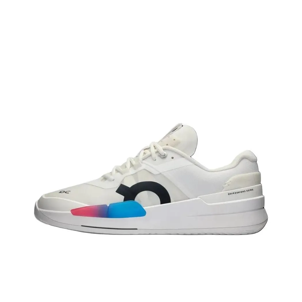 On Women's The Roger Pro 2 'White Malibu' Women's
