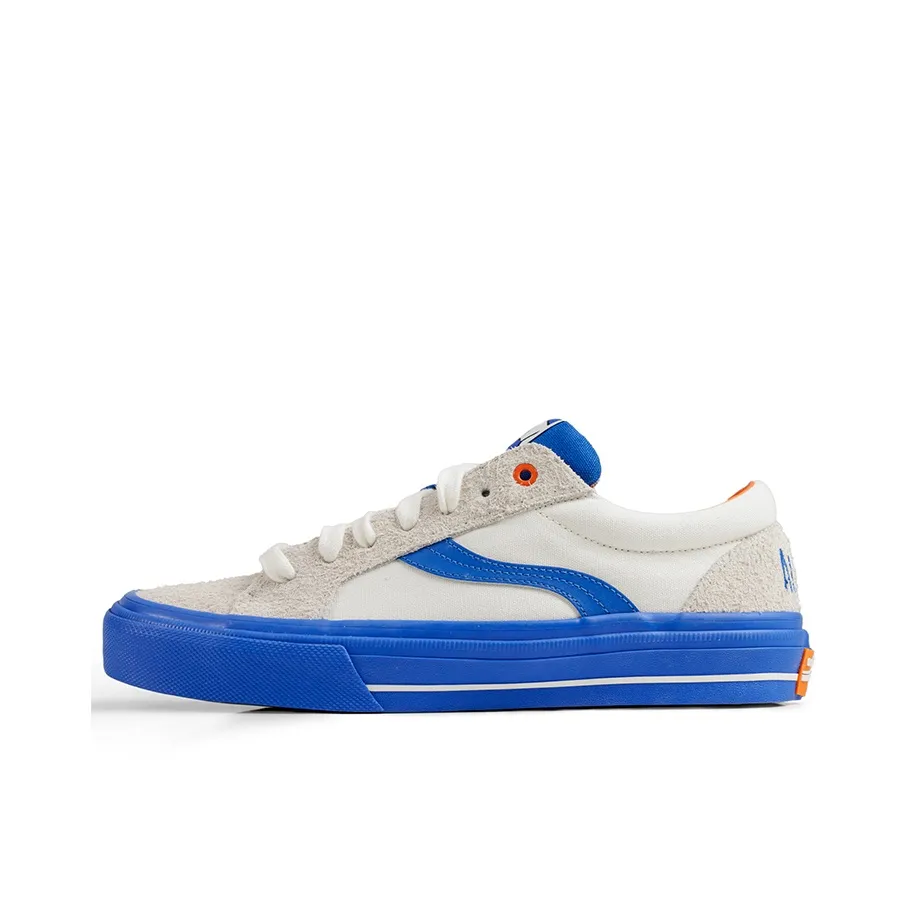 ODDCIRKUS Always John Skateboard Shoes Unisex Low-Top White Blue