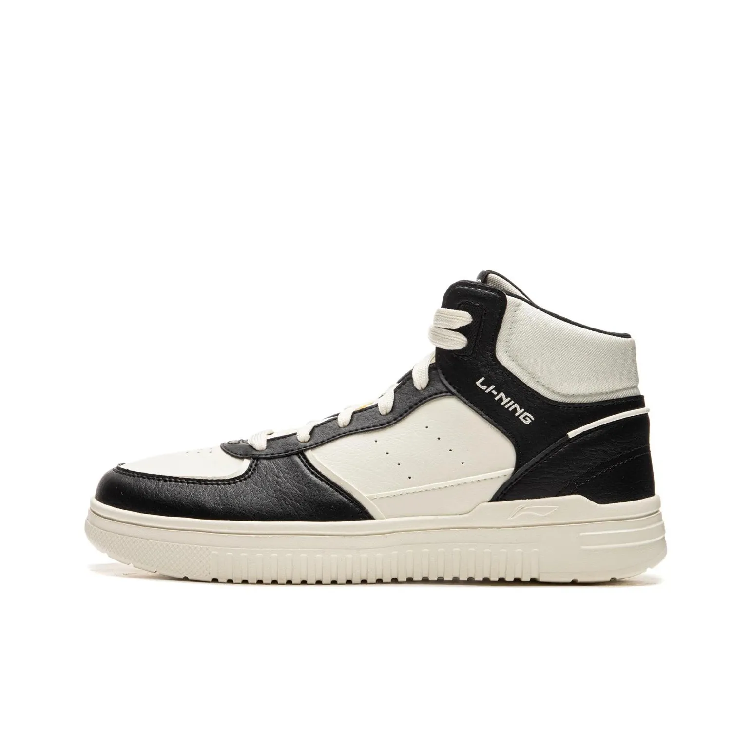 LiNing Azure Cloud HI противоскользящие устойчивые к износу дышащие высокие кроссовки для скейтбординга мужские черно-белые