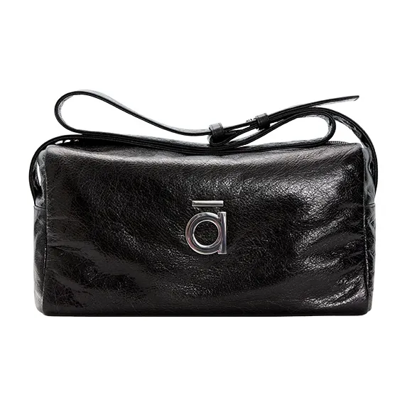 Alloy Versatile Fashion, Large Capacity Commute, Stylish Minimalist Style Crossbody Bag, Shoulder Bag Unisex Black