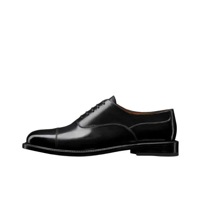 How to Style Black Oxford Shoes with Jeans: Top Picks for 2025